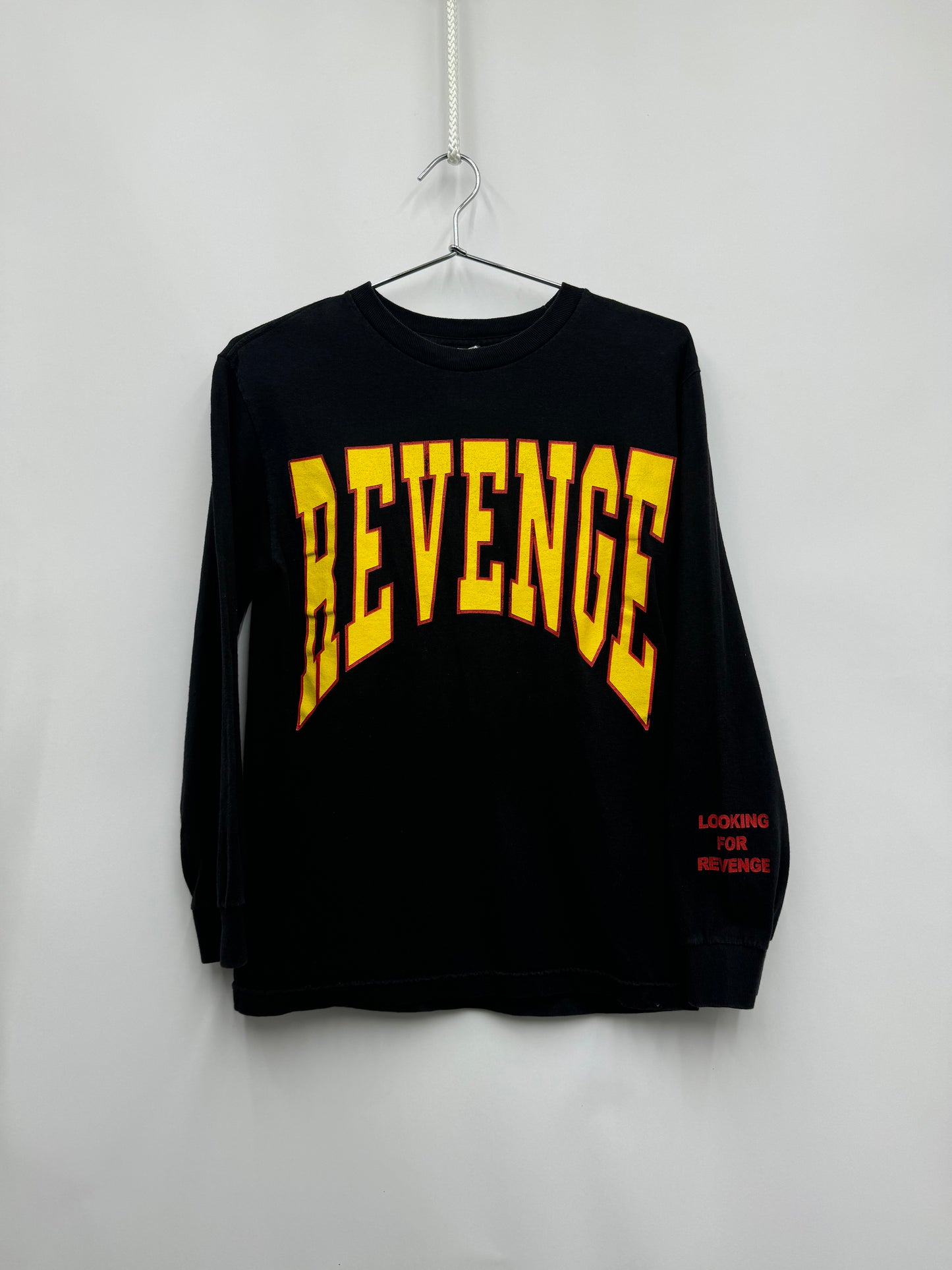 DRAKE SUMMER SIXTEEN LOOKING FOR REVENGE LONG SLEEVE